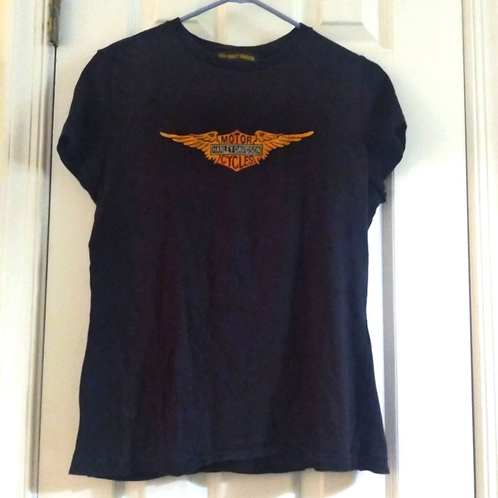 Motor cycle Harley Davidson size medium shirt.
